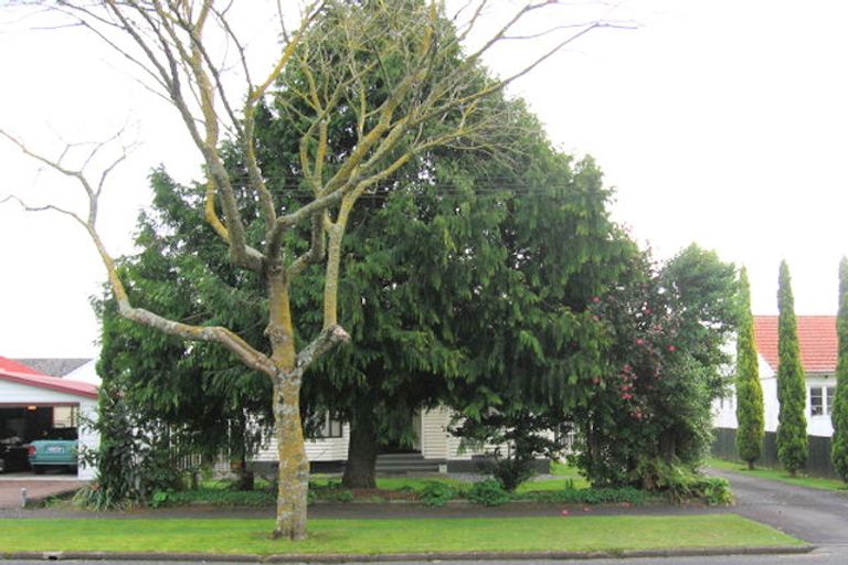 Photo of property in 1 Marire Avenue, Frankton, Hamilton, 3204