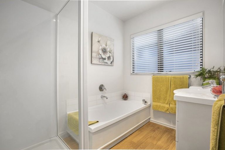 Photo of property in 57a Percy Road, Papamoa Beach, Papamoa, 3118