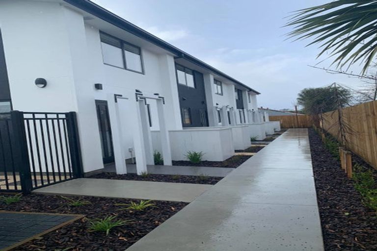 Photo of property in 2/550 Barbadoes Street, Edgeware, Christchurch, 8013