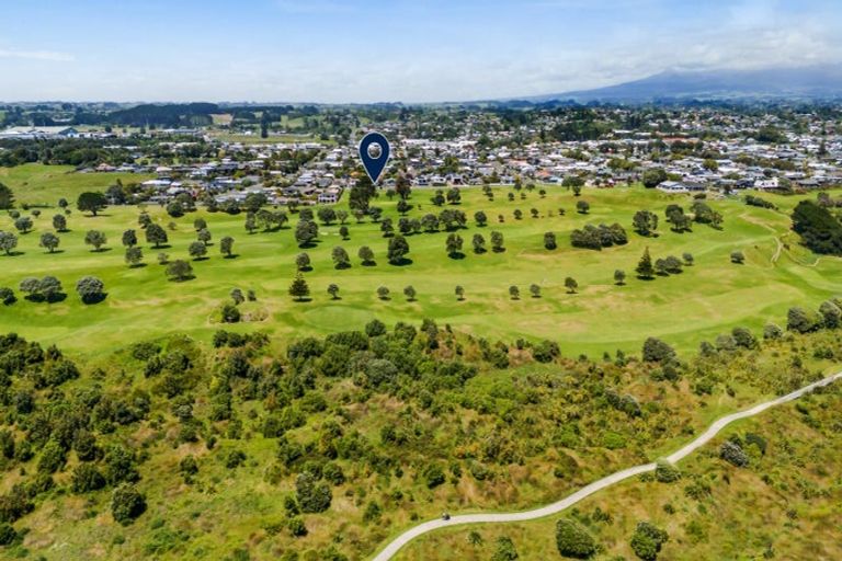Photo of property in 16 Puni Street, Fitzroy, New Plymouth, 4312