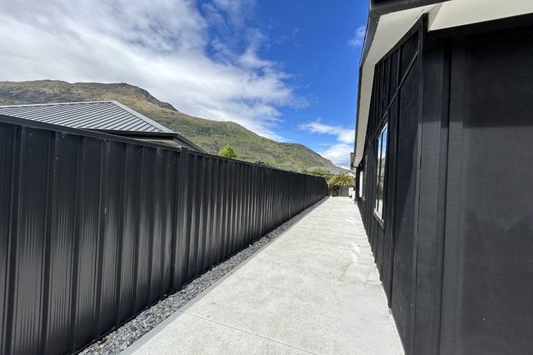 Photo of property in 29 Ashenhurst Way, Lower Shotover, Queenstown, 9304