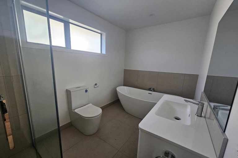 Photo of property in 32 George Street, Levin, 5510
