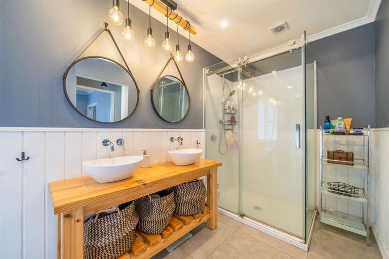 Photo of property in 3 Gawler Grove, Wainuiomata, Lower Hutt, 5014