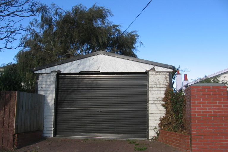 Photo of property in 42 Bristol Square, Hutt Central, Lower Hutt, 5010