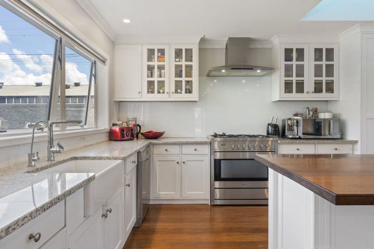 Photo of property in 43 Huia Street, Taumarunui, 3920