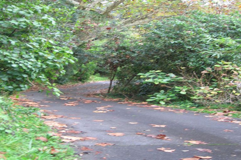 Photo of property in 98 Victory Road, Laingholm, Auckland, 0604