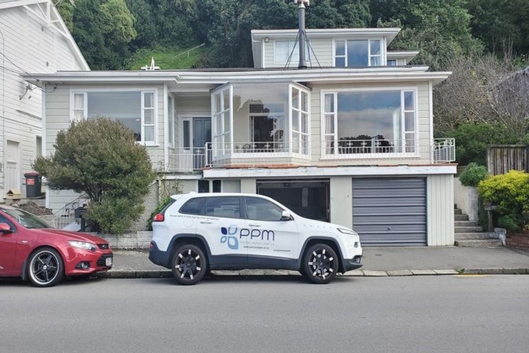 Photo of property in 476 Evans Bay Parade, Hataitai, Wellington, 6021