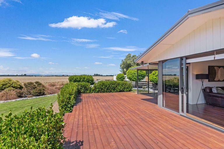 Photo of property in 27 Brook Street, Southbridge, 7602