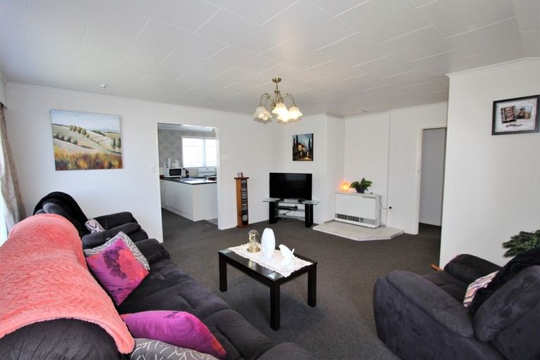 Photo of property in 6 Waimea Place, Tokoroa, 3420