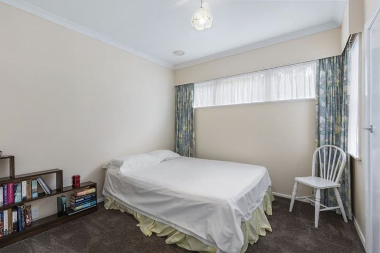 Photo of property in 461 Stokes Valley Road, Stokes Valley, Lower Hutt, 5019