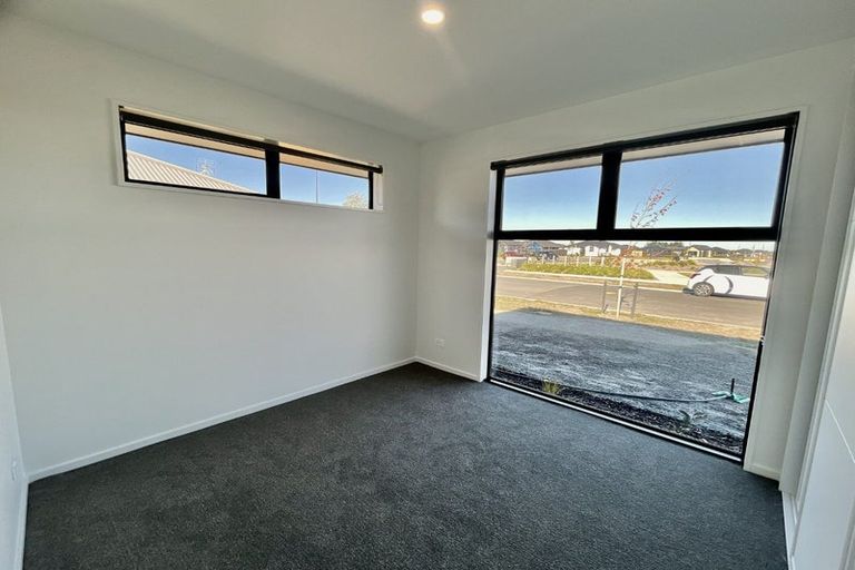 Photo of property in 23 Longore Way, Rolleston, 7614