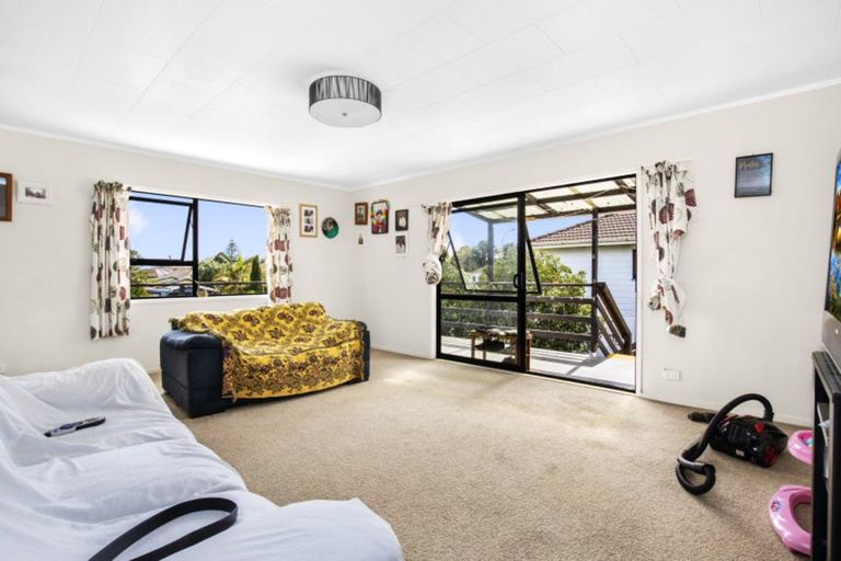 Photo of property in 6 Southview Place, Wattle Downs, Auckland, 2102