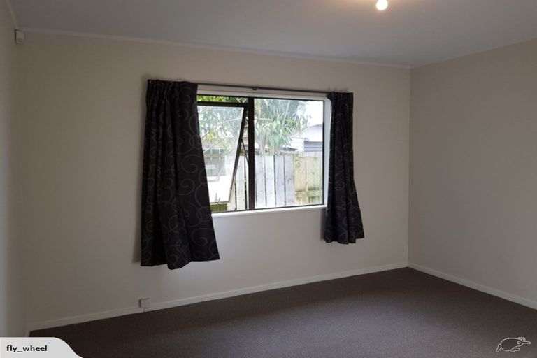 Photo of property in 1/34 Maplesden Drive, Clendon Park, Auckland, 2103