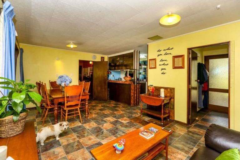 Photo of property in 201 Egmont Road, Hillsborough, New Plymouth, 4372