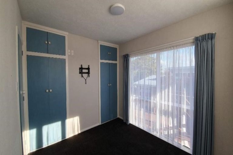 Photo of property in 17 Alpine View Lane, Parklands, Christchurch, 8083