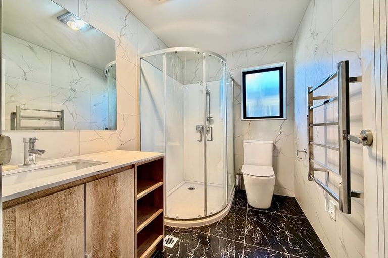 Photo of property in 6a Karihi Road, Karaka, Papakura, 2113