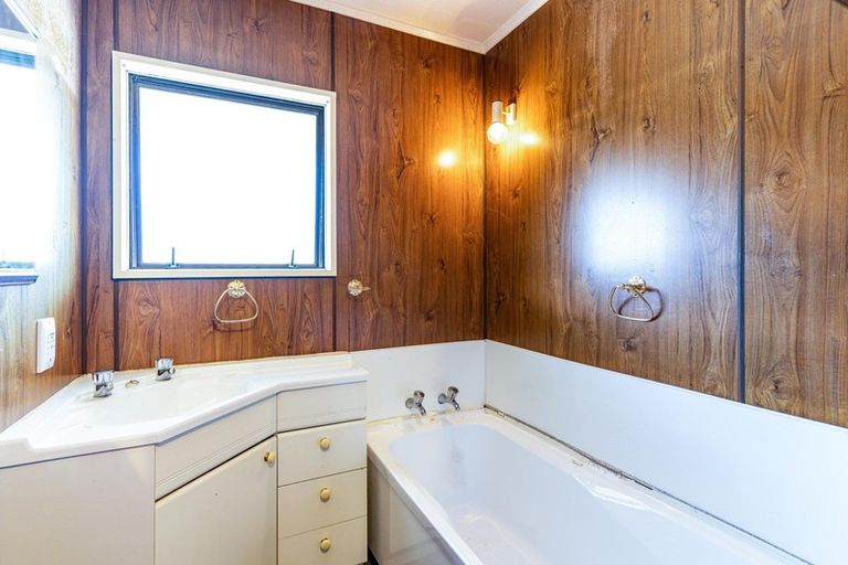 Photo of property in 2984 Cheltenham Hunterville Road, Cheltenham, Feilding, 4777