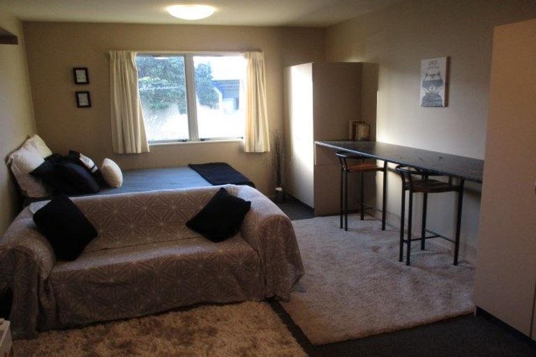Photo of property in Basin Reserve Complex, 58/4 Sussex Street, Mount Cook, Wellington, 6021