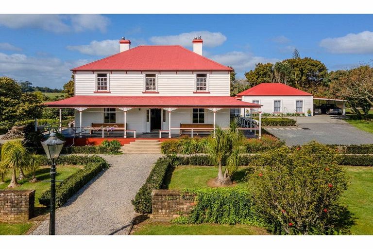 Photo of property in 374 Te Ahu Ahu Road, Waimate North, Kaikohe, 0472