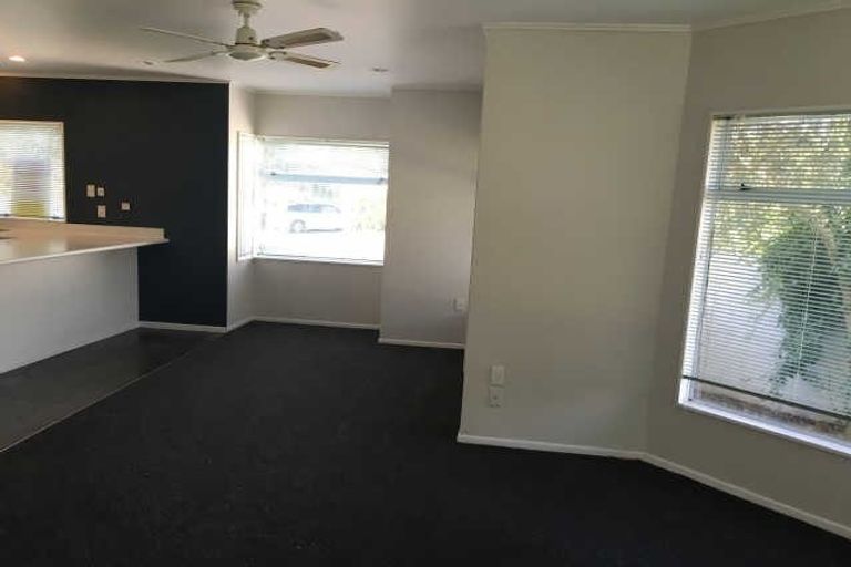 Photo of property in 52 Berkley Avenue, Hillcrest, Hamilton, 3216