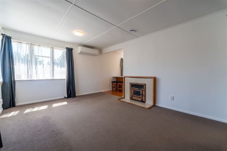 Photo of property in 17 Blyth Street, Holmes Hill, Oamaru, 9401