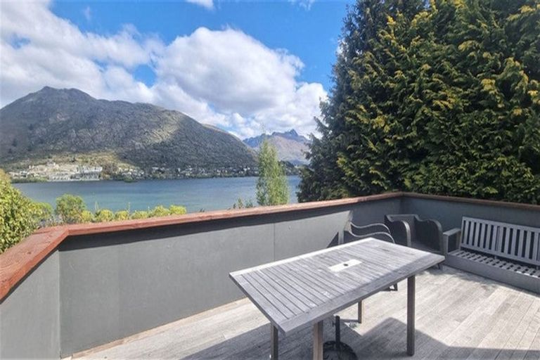 Photo of property in 984 Frankton Road, Frankton, Queenstown, 9300
