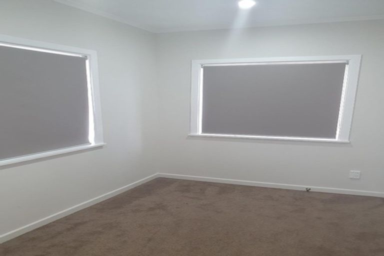 Photo of property in 6 Willis Road, Papakura, 2110