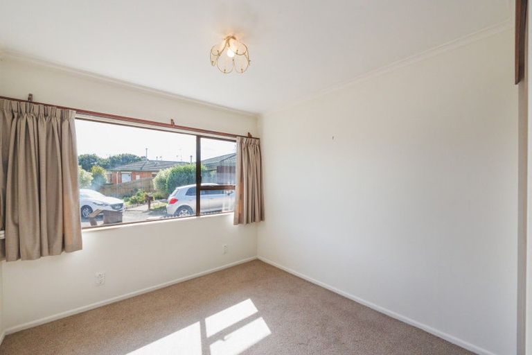 Photo of property in 7 Edgecombe Court, Roslyn, Palmerston North, 4414