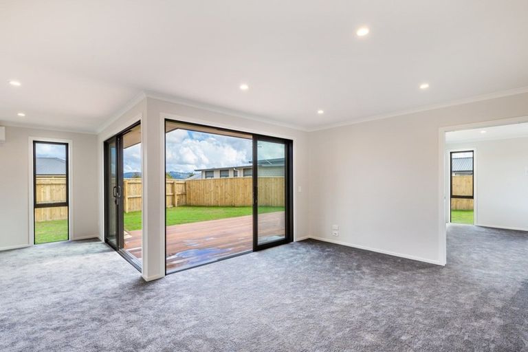 Photo of property in 18 Tawhai Crescent, Wharewaka, Taupo, 3330