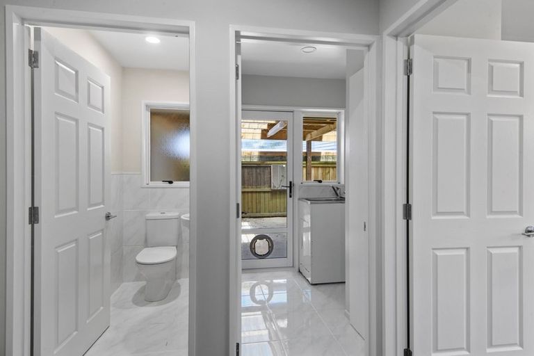 Photo of property in 17 Flaxgrove Place, Parklands, Christchurch, 8083