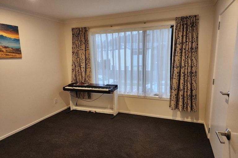 Photo of property in 9 Fitch Lane, Wallaceville, Upper Hutt, 5018