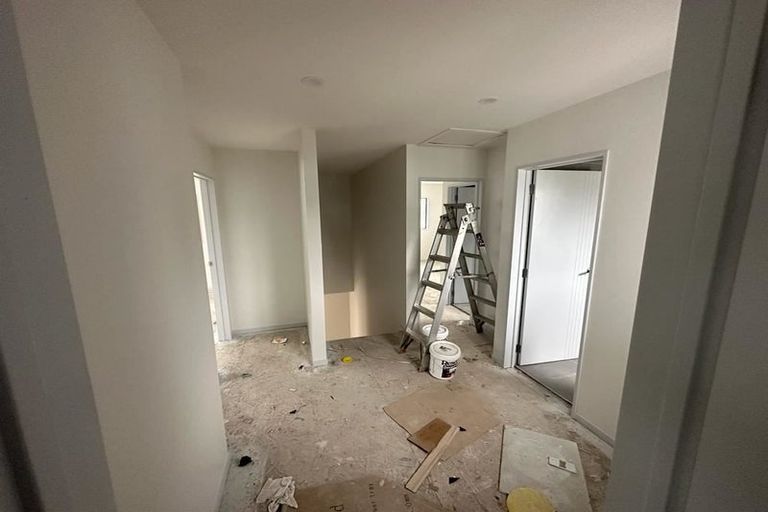 Photo of property in 6 Nagra Lane, Papakura, 2110