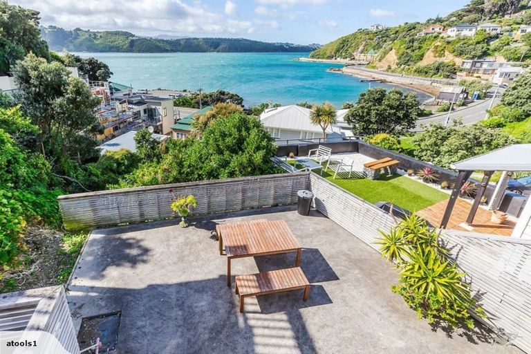 Photo of property in 75c Maida Vale Road, Roseneath, Wellington, 6011