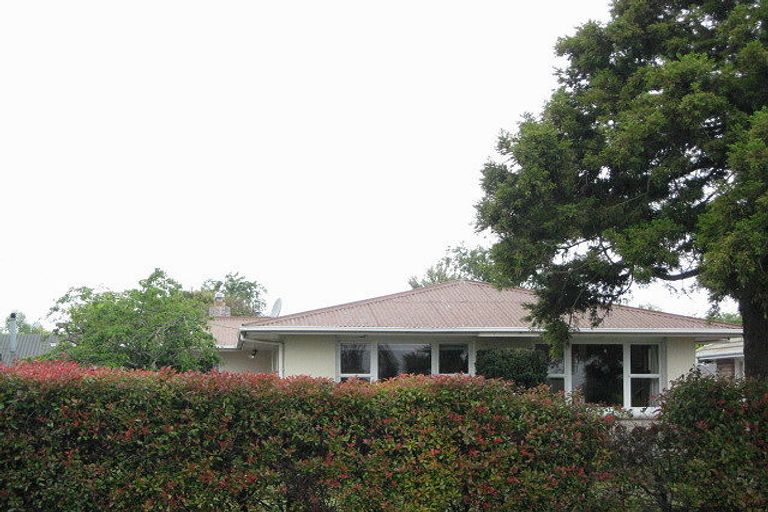 Photo of property in 132 Grimseys Road, Redwood, Christchurch, 8051