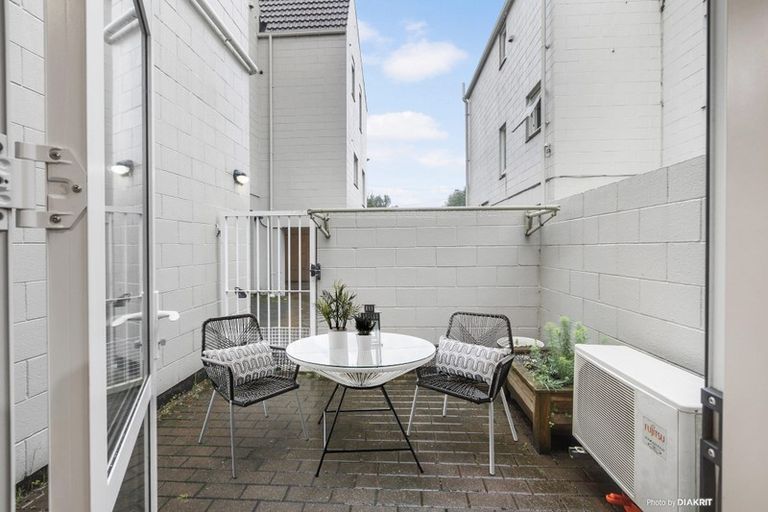 Photo of property in 4 Cottleville Terrace, Thorndon, Wellington, 6011