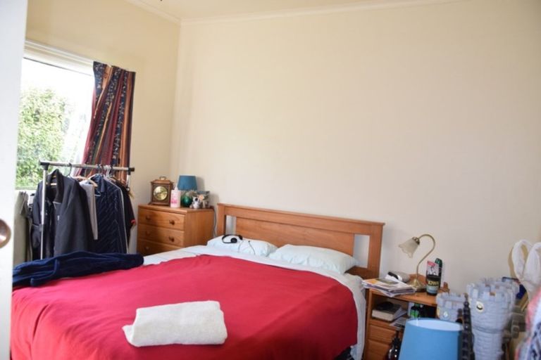 Photo of property in 124 Moulson Street, Strathern, Invercargill, 9812