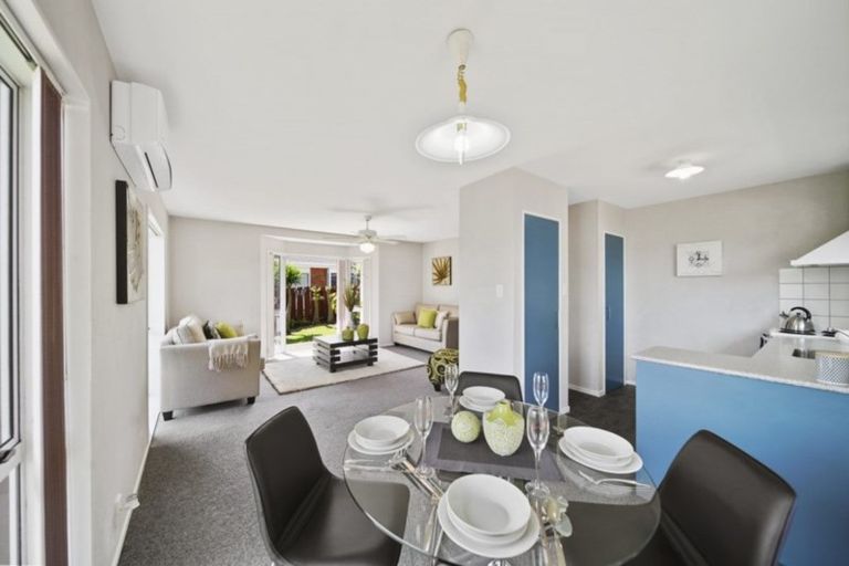 Photo of property in 2/527 Weymouth Road, Weymouth, Auckland, 2103