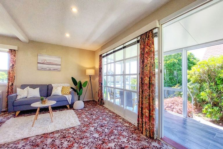 Photo of property in 60 Hargood Street, Woolston, Christchurch, 8062