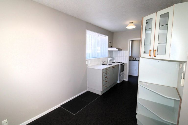 Photo of property in 8 Peckham Lane, Woolston, Christchurch, 8062