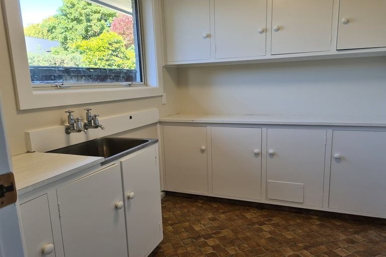 Photo of property in 5 Guinness Crescent, Ilam, Christchurch, 8041