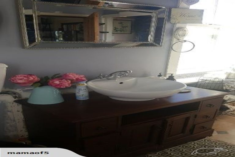 Photo of property in 42 Kuripuni Street, Kuripuni, Masterton, 5810