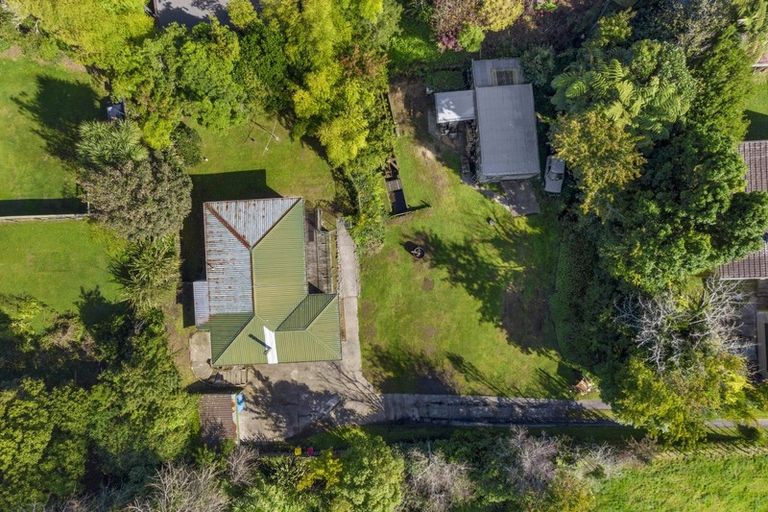 Photo of property in 25 Falstaff Street, Stratford, 4332