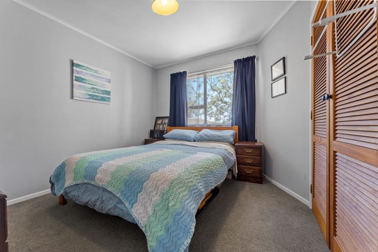 Photo of property in 6 Metcalfe Road, Ranui, Auckland, 0612