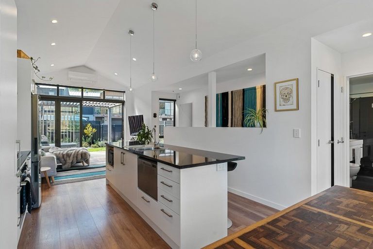 Photo of property in 4 Stamper Lane, Arthurs Point, Queenstown, 9371