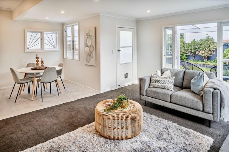 Photo of property in 8 Huia Street, Petone, Lower Hutt, 5012