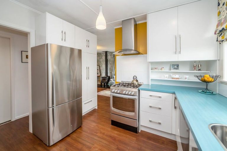 Photo of property in 46 Harrison Street West, Featherston, 5710