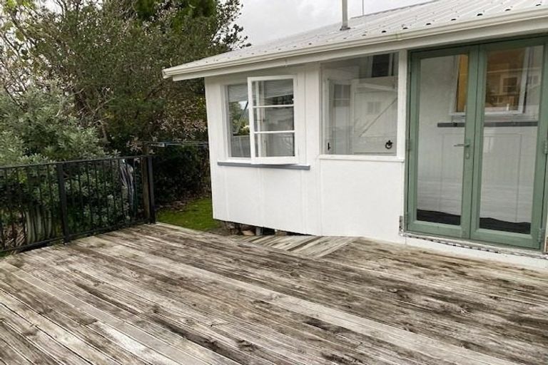 Photo of property in 1959 Ngunguru Road, Ngunguru, Whangarei, 0173