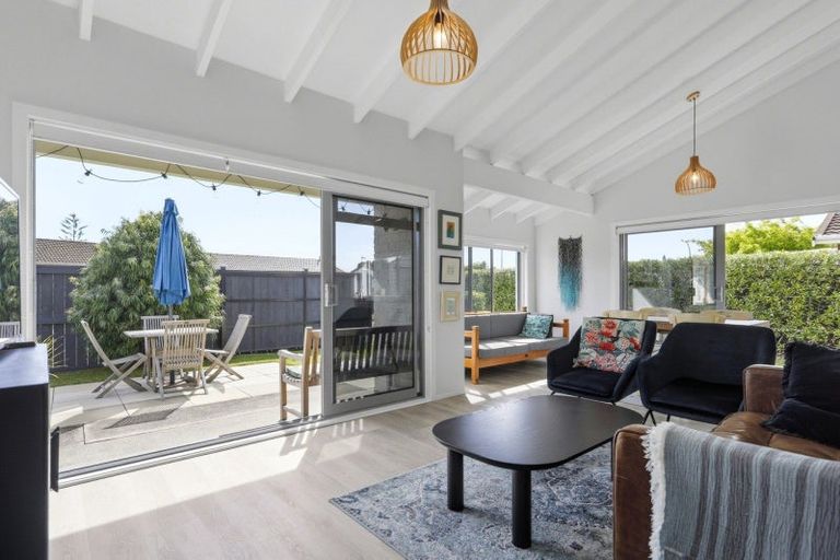Photo of property in 3a Compton Place, Mount Maunganui, 3116