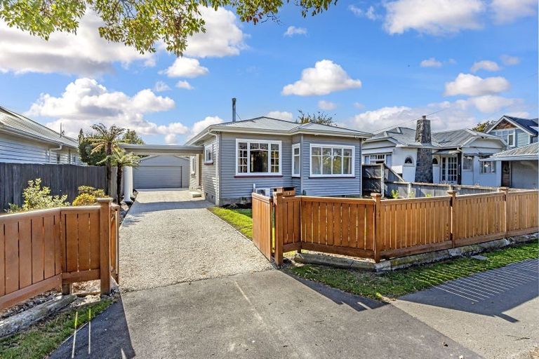 Photo of property in 42 Windermere Road, Papanui, Christchurch, 8053