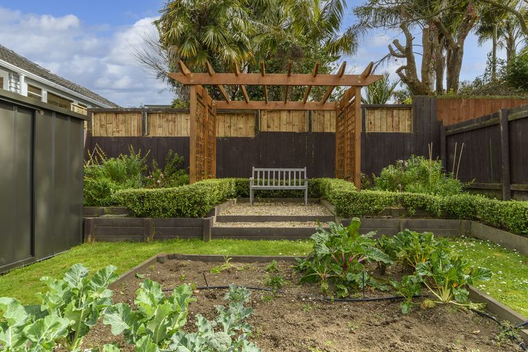 Photo of property in 22 Churchill Road, Judea, Tauranga, 3110